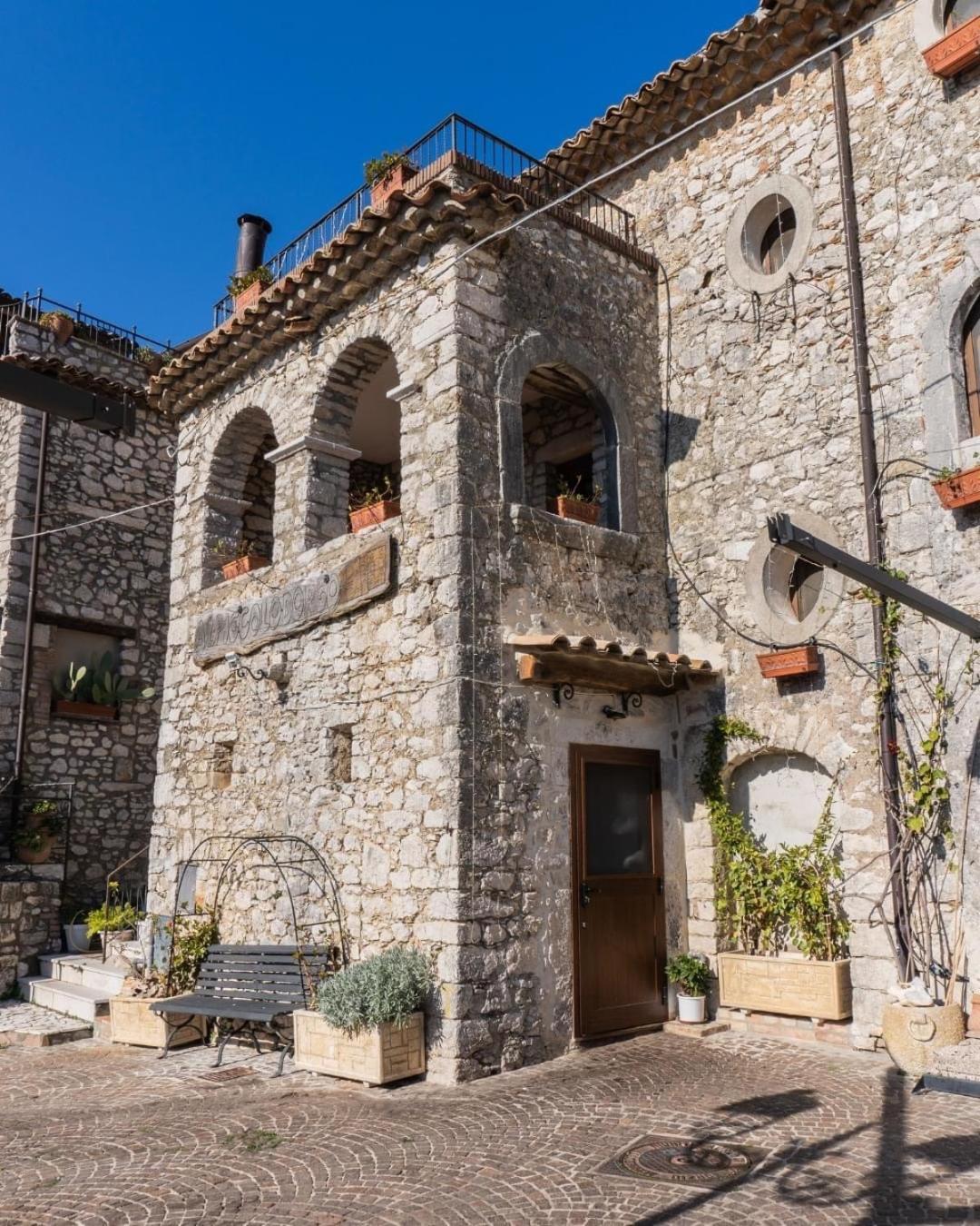 Al Piccolo Borgo Locanda Con Alloggio Castelnuovo Parano Buitenkant foto